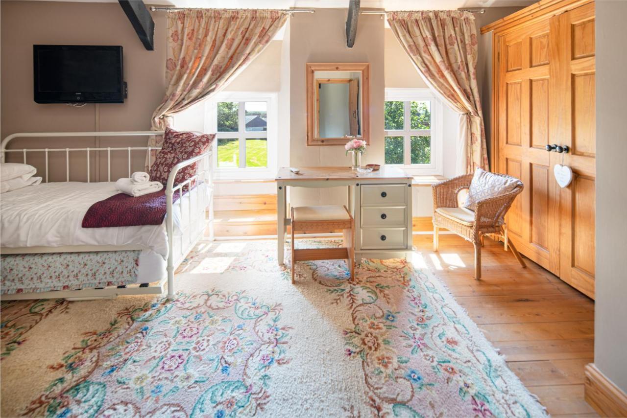 Holiday home Coeden Afal Kidwelly
